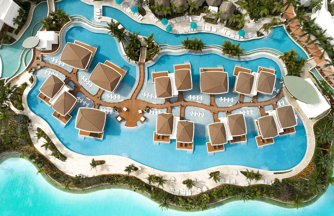 The Guitar Hotel At Seminole Hard Rock-1